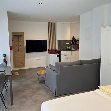 アパート A&s Heuchelheim 1 Zi Eg