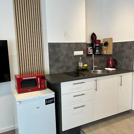 A&s Heuchelheim 1 Zi Eg アパート